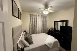 1828 NW 79th Way NW, Pembroke Pines, FL 33024 - Photo 8