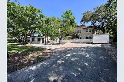2390 SW 18th Avenue, Fort Lauderdale, FL 33315 - Photo 2