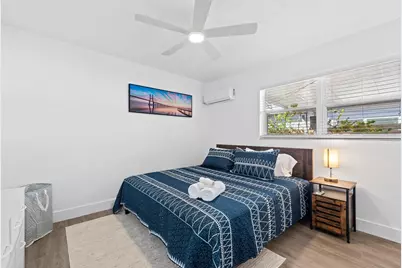310 NE 6th Street #2, Hallandale Beach, FL 33009 - Photo 8