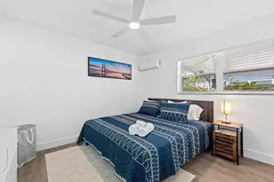 310 NE 6th St, Hallandale Beach, FL 33009 - Photo 8