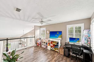 1686 SW Harbour Isles Cir, Port Saint Lucie, FL 34986 - Photo 16