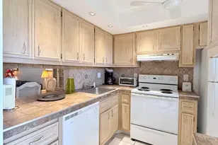 2800 NW 47th Terrace, Lauderdale Lakes, FL 33313 - Photo 1