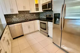 4159 NW 90th Ave, Coral Springs, FL 33065 - Photo 2