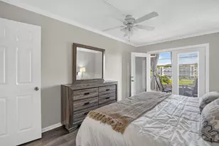 3056 Newport N, Deerfield Beach, FL 33442 - Photo 16