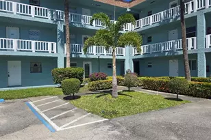 606 SW Natura Blvd, Deerfield Beach, FL 33441 - Photo 1