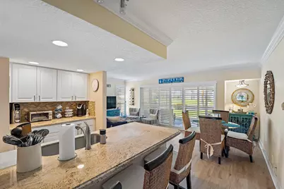1605 S US Highway 1 #M2-101, Jupiter, FL 33477 - Photo 4