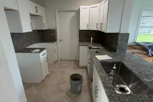 514 SW 20th St, Boynton Beach, FL 33426 - Photo 2