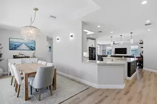 398 NE 23rd St, Boca Raton, FL 33431 - Photo 4
