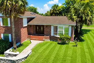 909 NE 3rd St, Belle Glade, FL 33430 - Photo 4