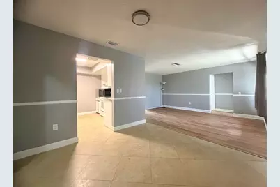 8381 NW 28th Place, Sunrise, FL 33322 - Photo 10