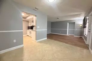 8381 NW 28th Pl, Sunrise, FL 33322 - Photo 4