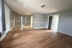 8381 NW 28th Pl, Sunrise, FL 33322 - Photo 6