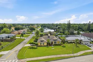 692 SW Ewing Ave, Port Saint Lucie, FL 34983 - Photo 32