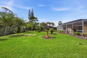 692 SW Ewing Ave, Port Saint Lucie, FL 34983 - Photo 18