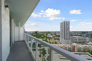1900 N Bayshore Dr, Miami, FL 33132 - Photo 18