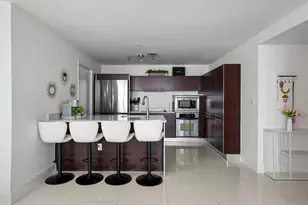 1900 N Bayshore Dr, Miami, FL 33132 - Photo 4