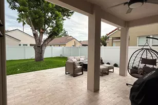844 Falling Water Rd, Weston, FL 33326 - Photo 18