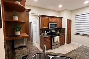 844 Falling Water Rd, Weston, FL 33326 - Photo 6