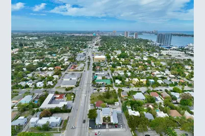 3608 Broadway Avenue, West Palm Beach, FL 33407 - Photo 8