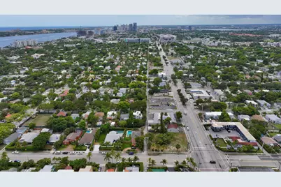 3608 Broadway Avenue, West Palm Beach, FL 33407 - Photo 34
