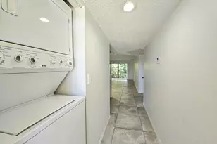 8000 S Colony Cir, Tamarac, FL 33321 - Photo 6