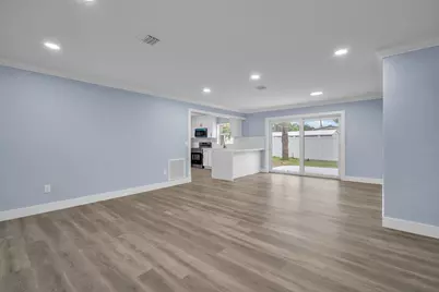 4630 NE 5th Terrace, Oakland Park, FL 33334 - Photo 4