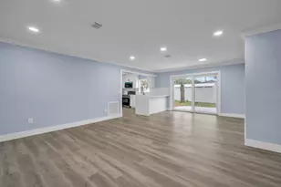 4630 NE 5th Terrace, Oakland Park, FL 33334 - Photo 4
