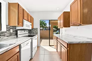 2267 NW 37th Ave, Coconut Creek, FL 33066 - Photo 2