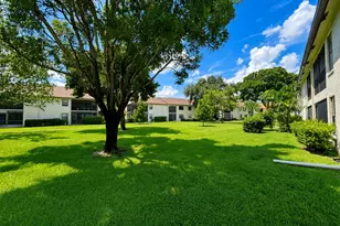 3335 Lucerne Park Dr, Greenacres, FL 33467 - Photo 16
