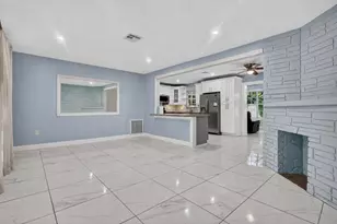 2707 Bahama Dr, Miramar, FL 33023 - Photo 2