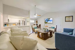902 Palm Ave, Boca Raton, FL 33432 - Photo 10