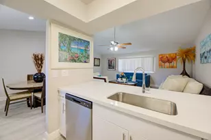 902 Palm Ave, Boca Raton, FL 33432 - Photo 16