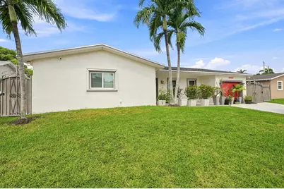 16820 SW 108th Avenue, Miami, FL 33157 - Photo 2