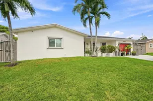 16820 SW 108th Ave, Miami, FL 33157 - Photo 2
