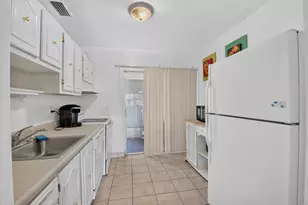 2 Abbey Ln, Delray Beach, FL 33446 - Photo 12
