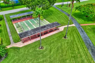 2 Abbey Ln, Delray Beach, FL 33446 - Photo 24
