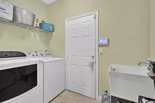 1158 Oakwater Dr, Royal Palm Beach, FL 33411 - Photo 24