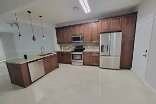 1042 Woodfield Rd, Greenacres, FL 33415 - Photo 6