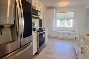 1590 SW 14th Ave, Boynton Beach, FL 33426 - Photo 8