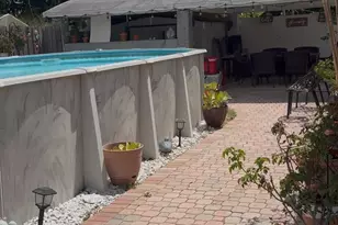 821 Hampton Rd, West Palm Beach, FL 33405 - Photo 36
