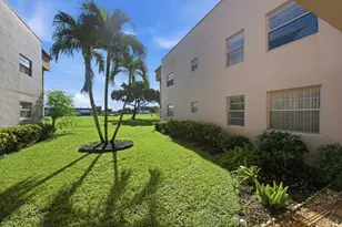 3 Flanders A, Delray Beach, FL 33484 - Photo 46