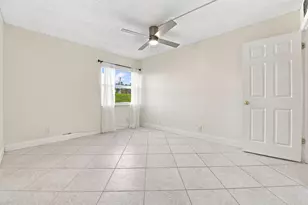 3 Flanders A, Delray Beach, FL 33484 - Photo 14