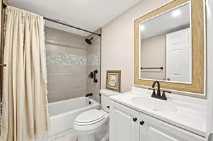 3 Flanders A, Delray Beach, FL 33484 - Photo 18
