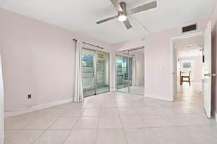 3 Flanders A, Delray Beach, FL 33484 - Photo 10