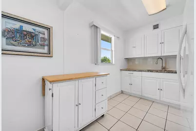 477 Monaco J, Delray Beach, FL 33446 - Photo 8
