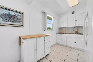 477 Monaco J, Delray Beach, FL 33446 - Photo 8