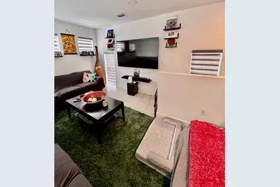 1081 Wilshire Circle E, Pembroke Pines, FL 33027 - Photo 44