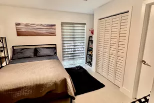 1081 Wilshire Cir E, Pembroke Pines, FL 33027 - Photo 26