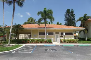 1524 Lake Crystal Dr, West Palm Beach, FL 33411 - Photo 12