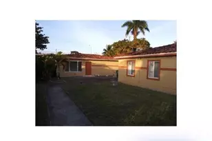 1351 NW 102nd St, Miami, FL 33147 - Photo 2